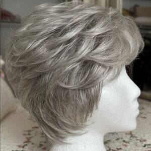 Estetica Design petite Valerie wig, stand, head, brush all included in sale.